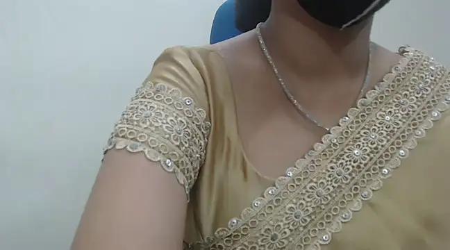 Snapshot of Lovely_Siri_23 chatting on January 2025 08:36:01 PM Lovely Siri 23 online show from January 2025 08:36:01 PM