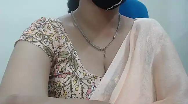 Snapshot of Lovely_Siri_23 chatting on March 2025 08:36:01 AM Lovely Siri 23 online show from March 2025 08:36:01 AM