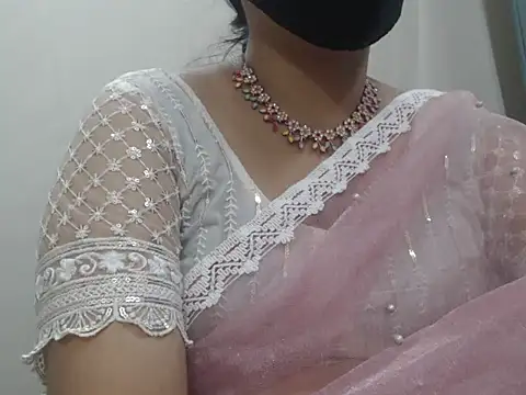 Snapshot of Lovely_Siri_23 chatting on April 2026 07:02:02 AM Lovely Siri 23 online show from April 2026 07:02:02 AM