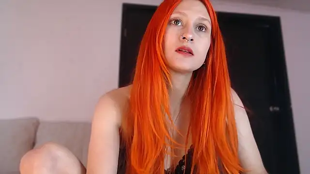 Snapshot of skinny_Raven chatting on May 2026 01:49:01 PM skinny Raven online show from May 2026 01:49:01 PM