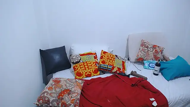 Snapshot of Valentinaa_mature chatting on July 2026 03:23:01 AM Valentinaa mature online show from July 2026 03:23:01 AM