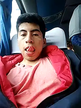 Snapshot of Alexander9827 chatting on January 2025 03:11:02 PM Alexander9827 online show from January 2025 03:11:02 PM