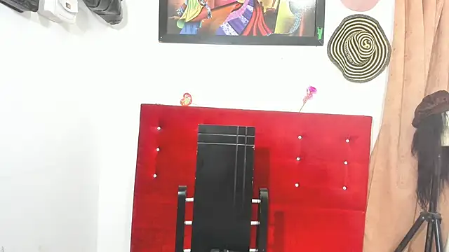 Snapshot of Alissamore3 chatting on July 2026 04:19:01 AM Alissamore3 online show from July 2026 04:19:01 AM
