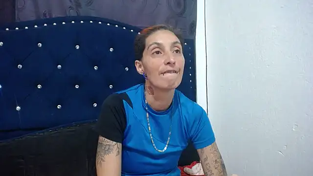 Snapshot of anyu1306 chatting on December 2024 01:51:02 PM anyu1306 online show from December 2024 01:51:02 PM