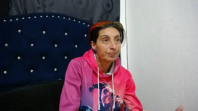 Snapshot of anyu1306 chatting on January 2025 02:37:02 AM anyu1306 online show from January 2025 02:37:02 AM