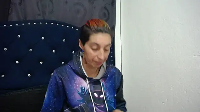 Snapshot of anyu1306 chatting on January 2025 12:31:02 PM anyu1306 online show from January 2025 12:31:02 PM