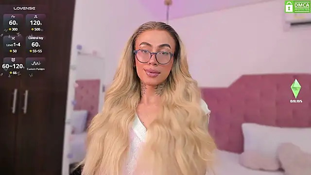 Miss sagitario online show from March 2025 12:09:02 PM