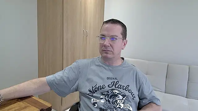 BrettJ81 online show from December 2024 11:57:02 AM