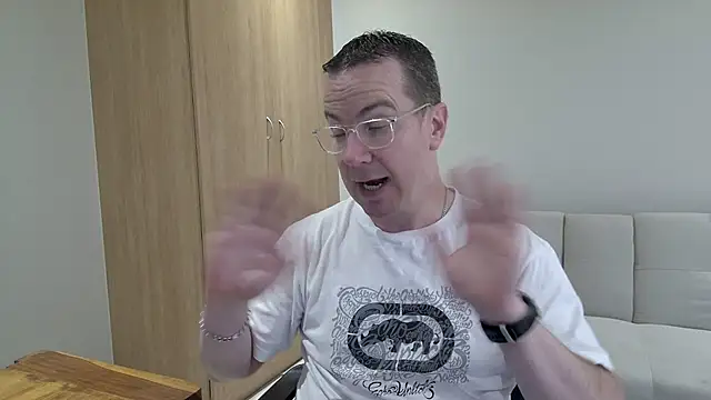 BrettJ81 online show from March 2026 11:59:01 AM