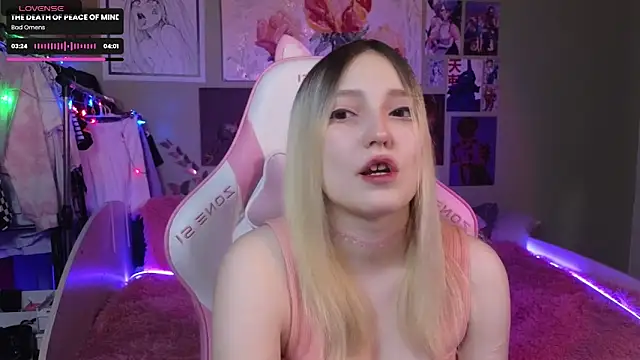 Evie Ro online show from December 2024 09:08:02 PM