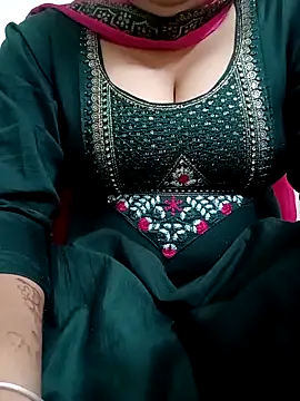 Snapshot of 09punjabi chatting on October 2025 05:18:01 AM 09punjabi online show from October 2025 05:18:01 AM