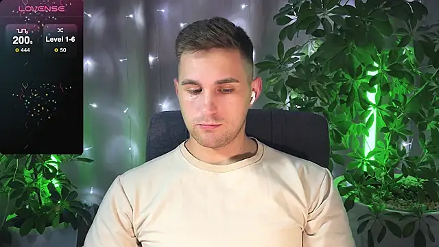 Sweeet  boy online show from February 2025 08:21:01 PM