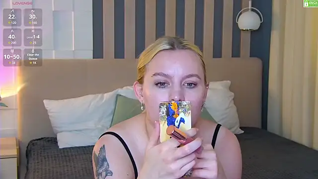 AmaliaBell online show from August 2026 01:16:02 PM