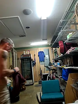 leahcimnikral online show from October 2025 12:41:01 AM