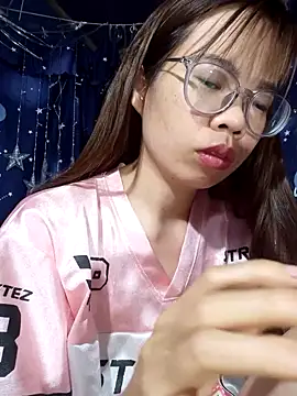   Mai-love19   online show from April 2026 08:20:02 AM