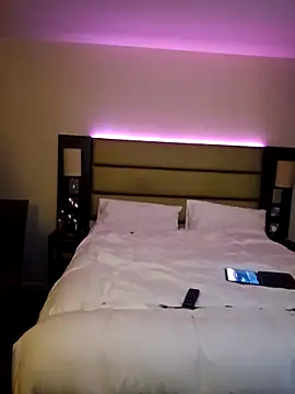 Mwife1 online show from April 2026 01:08:01 AM