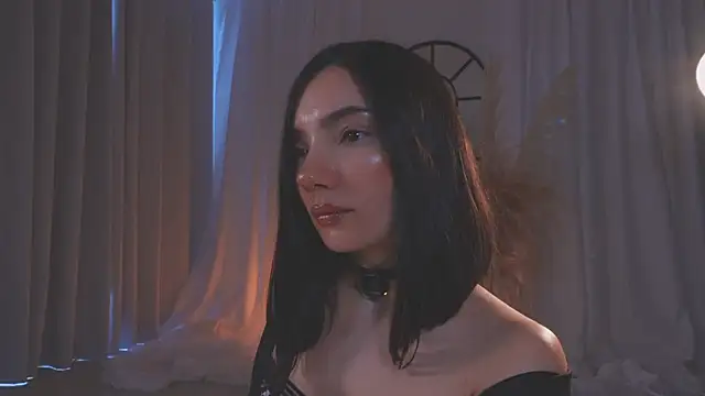 AmyArmstrong online show from November 2025 08:29:01 PM