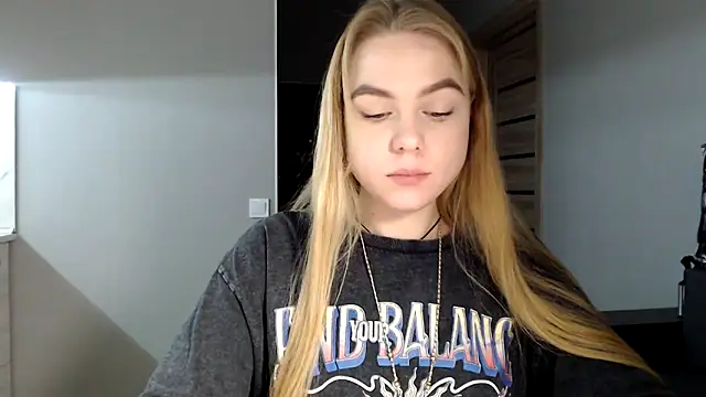 Snapshot of Sunbeam_ chatting on January 2025 07:24:01 PM Sunbeam online show from January 2025 07:24:01 PM