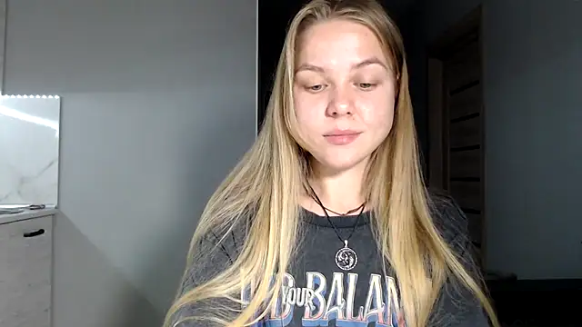 Snapshot of Sunbeam_ chatting on May 2026 09:34:01 PM Sunbeam online show from May 2026 09:34:01 PM