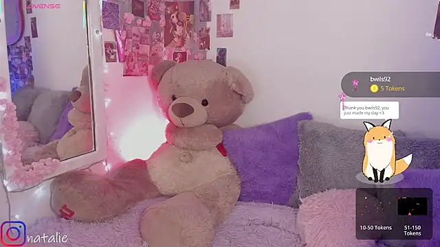 natalie jaensen online show from September 2025 10:22:01 PM