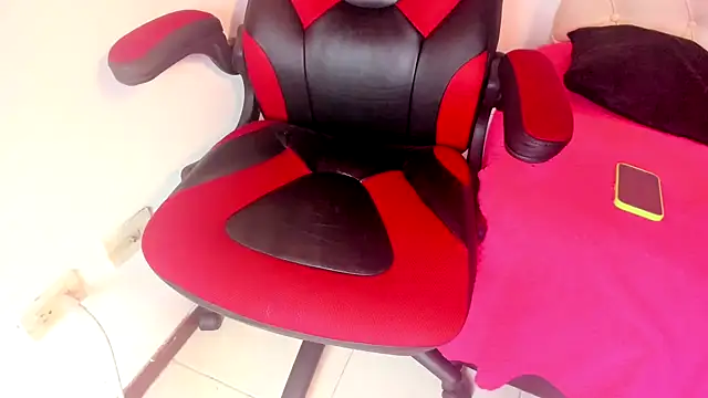 oliver price1 online show from October 2025 01:22:02 PM