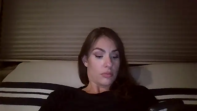 Snapshot of Milfywaysx chatting on September 2025 03:28:01 AM Milfywaysx online show from September 2025 03:28:01 AM