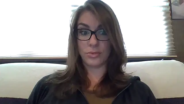 Snapshot of Milfywaysx chatting on September 2025 03:14:01 PM Milfywaysx online show from September 2025 03:14:01 PM