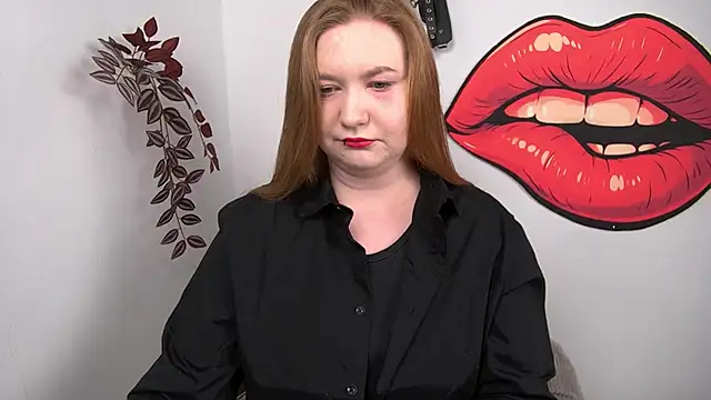 LaraDream online show from February 2026 02:23:01 PM