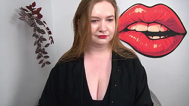 LaraDream online show from February 2026 02:56:02 PM