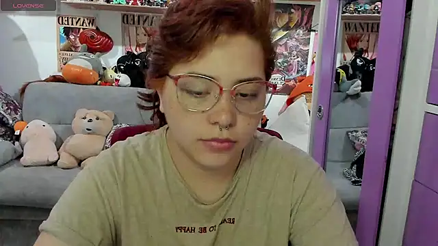 soficammy online show from December 2024 08:58:02 PM