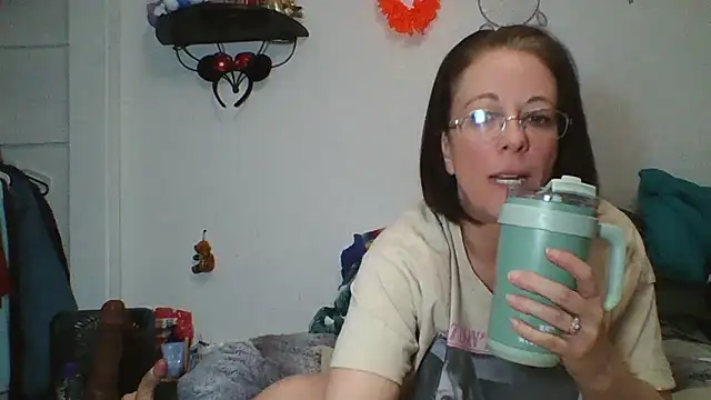 PartyPawgGirl420 online show from March 2025 05:33:02 AM