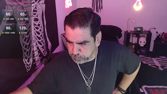 Snapshot of soyelcarlitos_ chatting on June 2026 06:29:02 AM soyelcarlitos online show from June 2026 06:29:02 AM