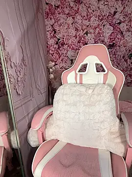 mismialove online show from March 2026 08:09:01 AM