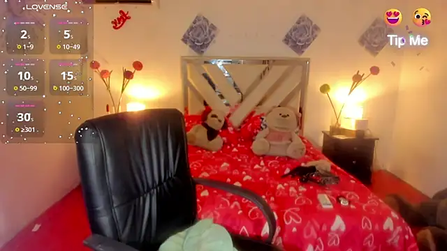 Miagrace online show from November 2025 09:50:01 PM