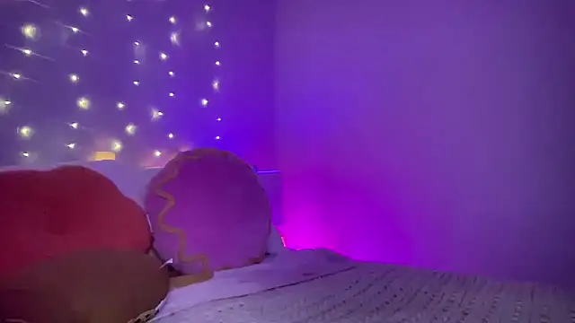 Snapshot of Fitnessbabe69 chatting on January 2025 10:48:02 AM Fitnessbabe69 online show from January 2025 10:48:02 AM