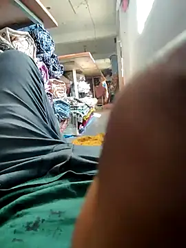 Snapshot of Kolkata___Boy chatting on December 2024 09:14:01 AM Kolkata   Boy online show from December 2024 09:14:01 AM