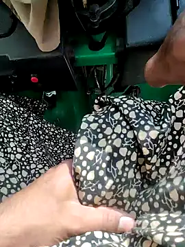 Snapshot of Kolkata___Boy chatting on December 2024 03:54:02 AM Kolkata   Boy online show from December 2024 03:54:02 AM