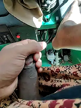 Snapshot of Kolkata___Boy chatting on December 2024 06:56:01 AM Kolkata   Boy online show from December 2024 06:56:01 AM