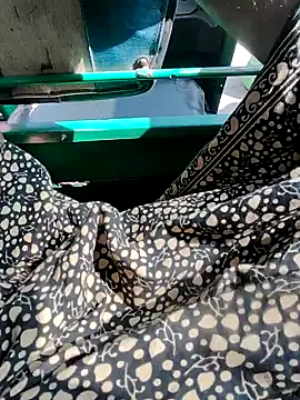 Snapshot of Kolkata___Boy chatting on January 2025 07:55:02 AM Kolkata   Boy online show from January 2025 07:55:02 AM