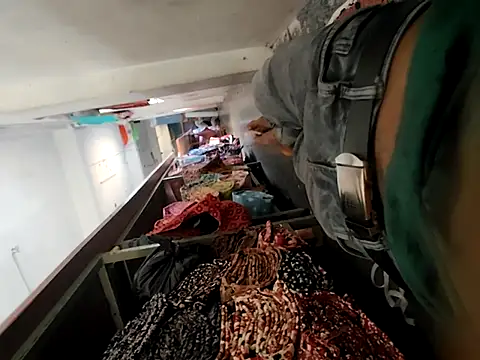 Snapshot of Kolkata___Boy chatting on February 2025 09:35:01 AM Kolkata   Boy online show from February 2025 09:35:01 AM