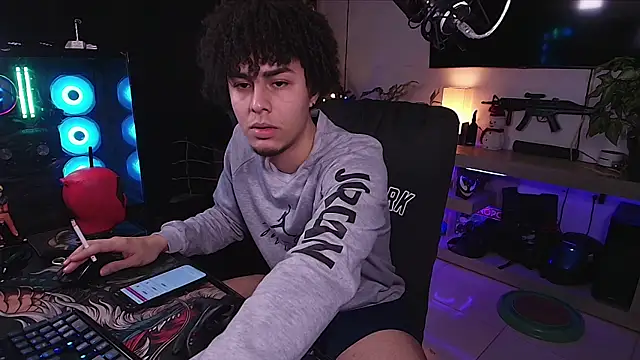 bigryann23 online show from December 2024 07:11:02 AM